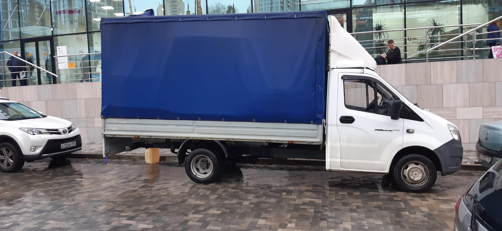 Газель вид сбоку